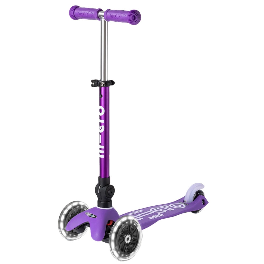 Mini Deluxe Foldable Red LED Scooter | Henry Bear's Park
